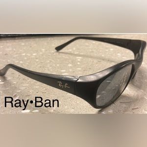 Ray-Ban Glasses With Case RB2016